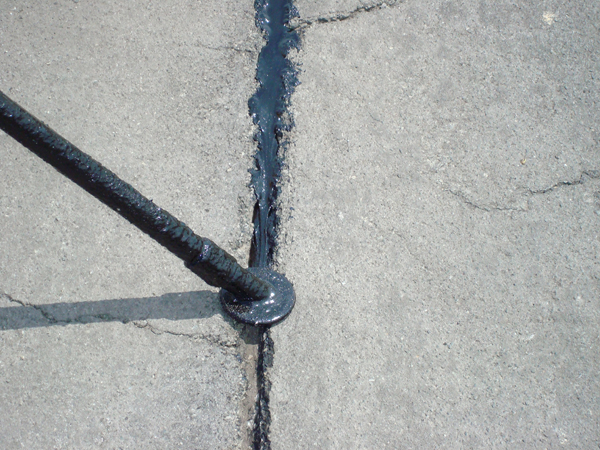 Asphalt Crack Repair